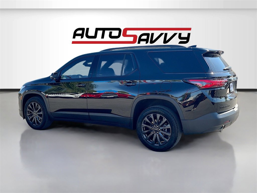 Used 2023 Chevrolet Traverse RS image 5