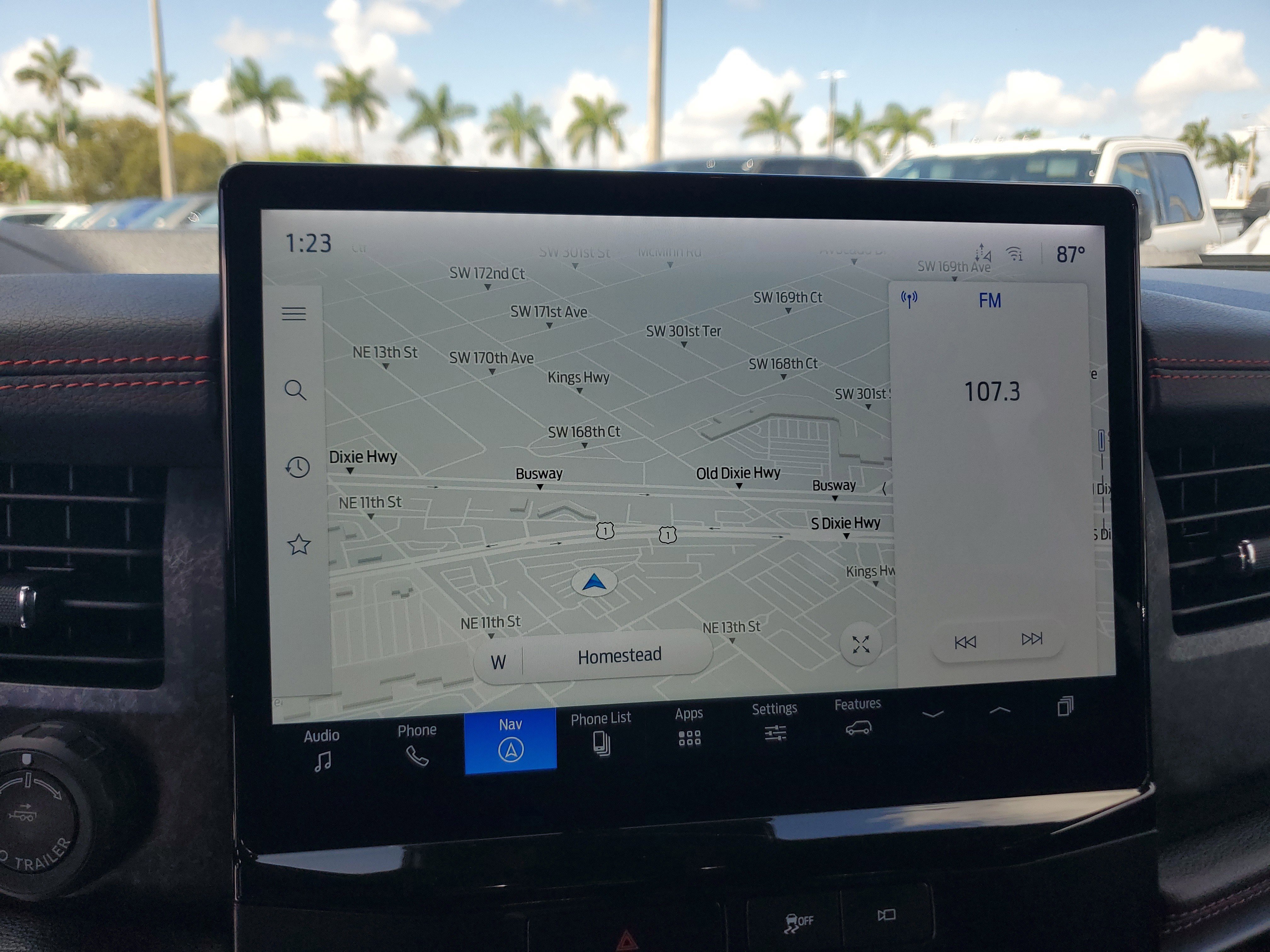 Certified 2023 Ford Expedition Limited image 10