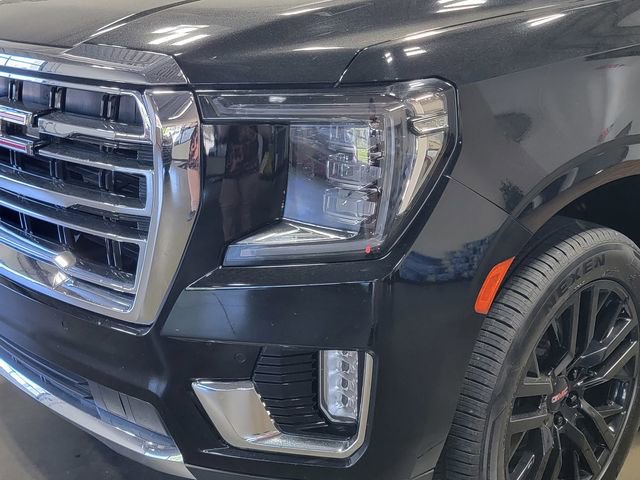 Used 2023 GMC Yukon SLT w/ SLT Luxury Package AWD/4WD image 9