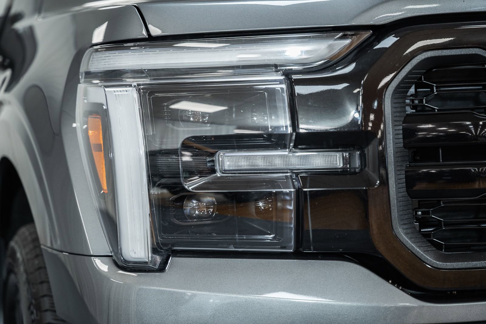 Certified 2024 Ford F150 Lariat AWD/4WD image 13