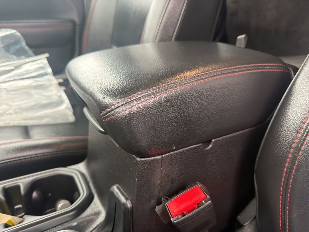 Used 2021 Jeep Gladiator Rubicon w/ Uconnect 4C Nav & Sound Group AWD/4WD image 33