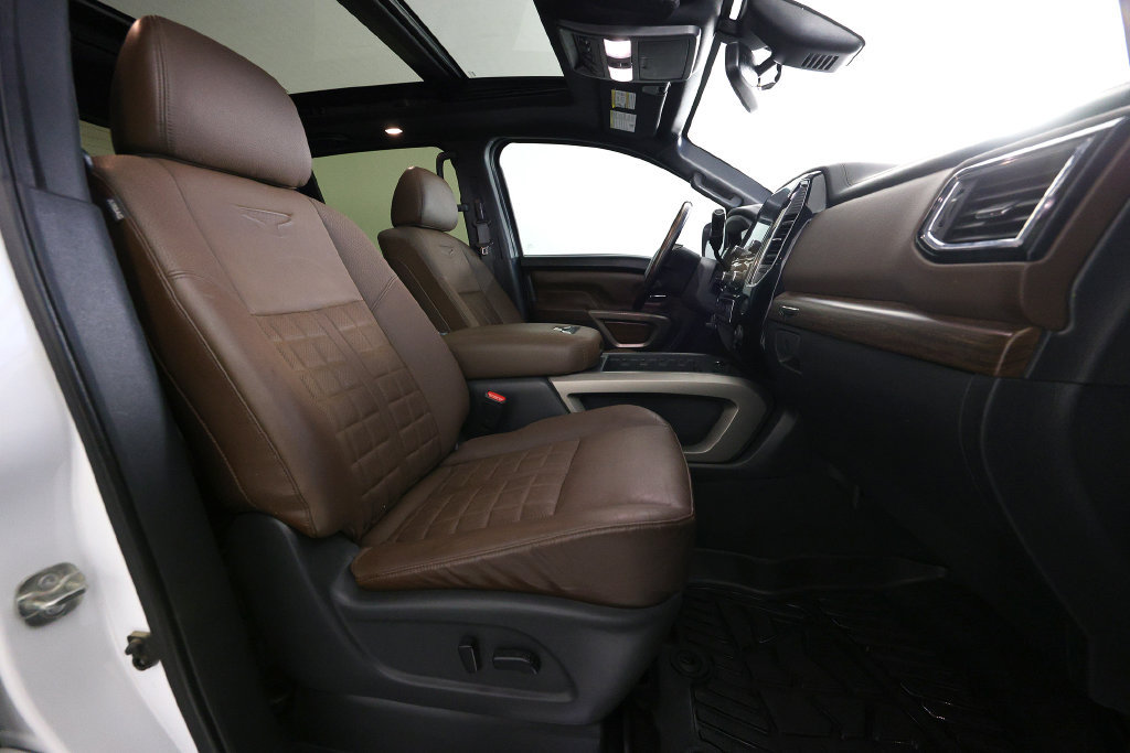 Used 2021 Nissan Titan Platinum Reserve w/ Moonroof Package AWD/4WD image 11
