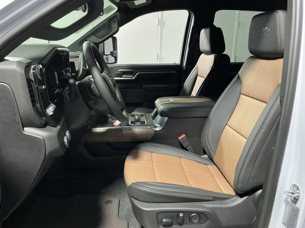 New 2026 Chevrolet Silverado 3500 High Country AWD/4WD image 14
