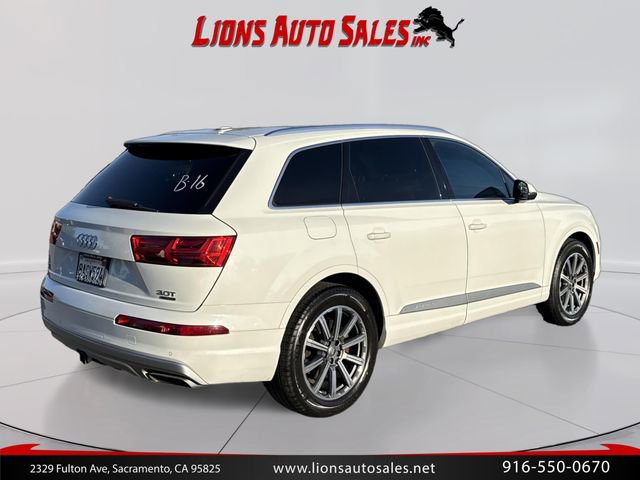 Used 2017 Audi Q7 3.0T Premium Plus w/ Premium Plus Package AWD/4WD image 5