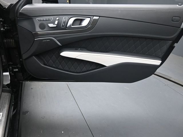 Used 2015 Mercedes-Benz SL 63 AMG image 26