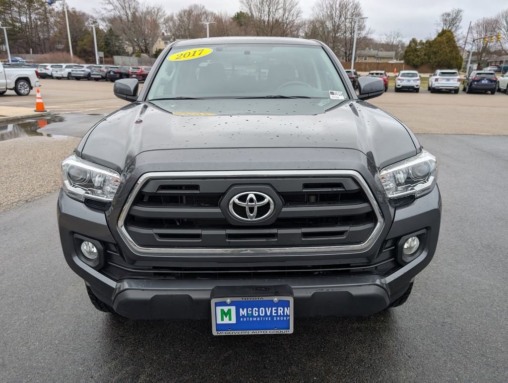 Used 2017 Toyota Tacoma SR5 w/ Tow Package image 8
