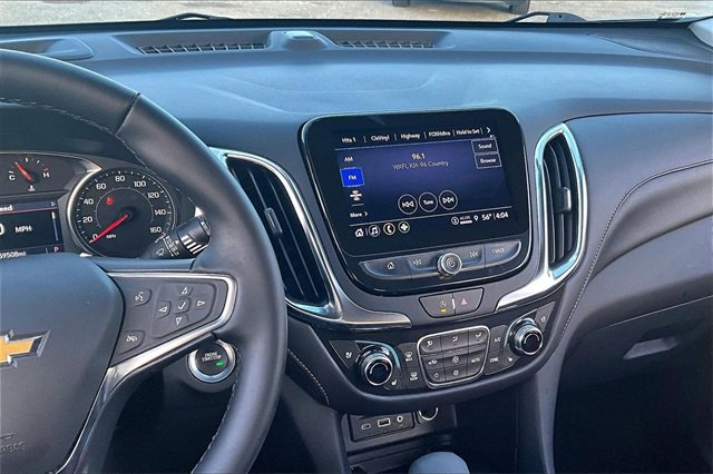 Used 2024 Chevrolet Equinox Premier image 9