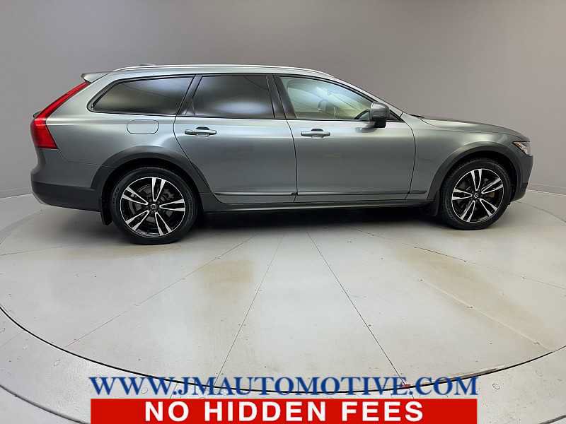 Used 2019 Volvo V90 T5 Cross Country w/ Protection Package Premier AWD/4WD image 6