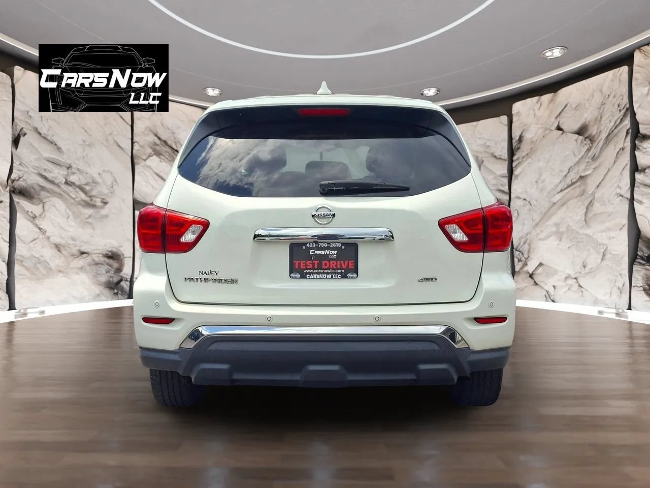 Used 2019 Nissan Pathfinder S AWD/4WD image 5