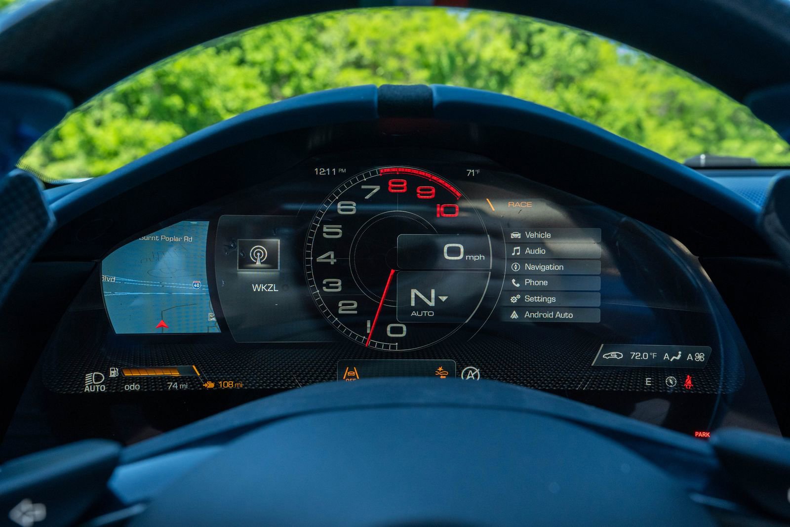 Certified 2025 Ferrari Roma Spider RWD image 38