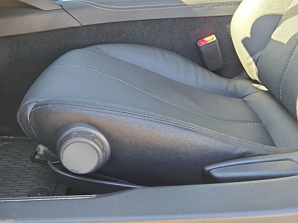 Used 2024 MAZDA MX-5 Miata Grand Touring w/ Weather Package image 23