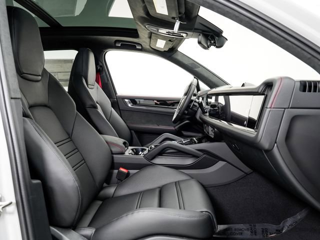 New 2026 Porsche Cayenne GTS image 23
