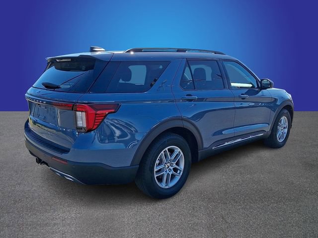 Used 2025 Ford Explorer Active w/ Active Comfort Package RWD image 4