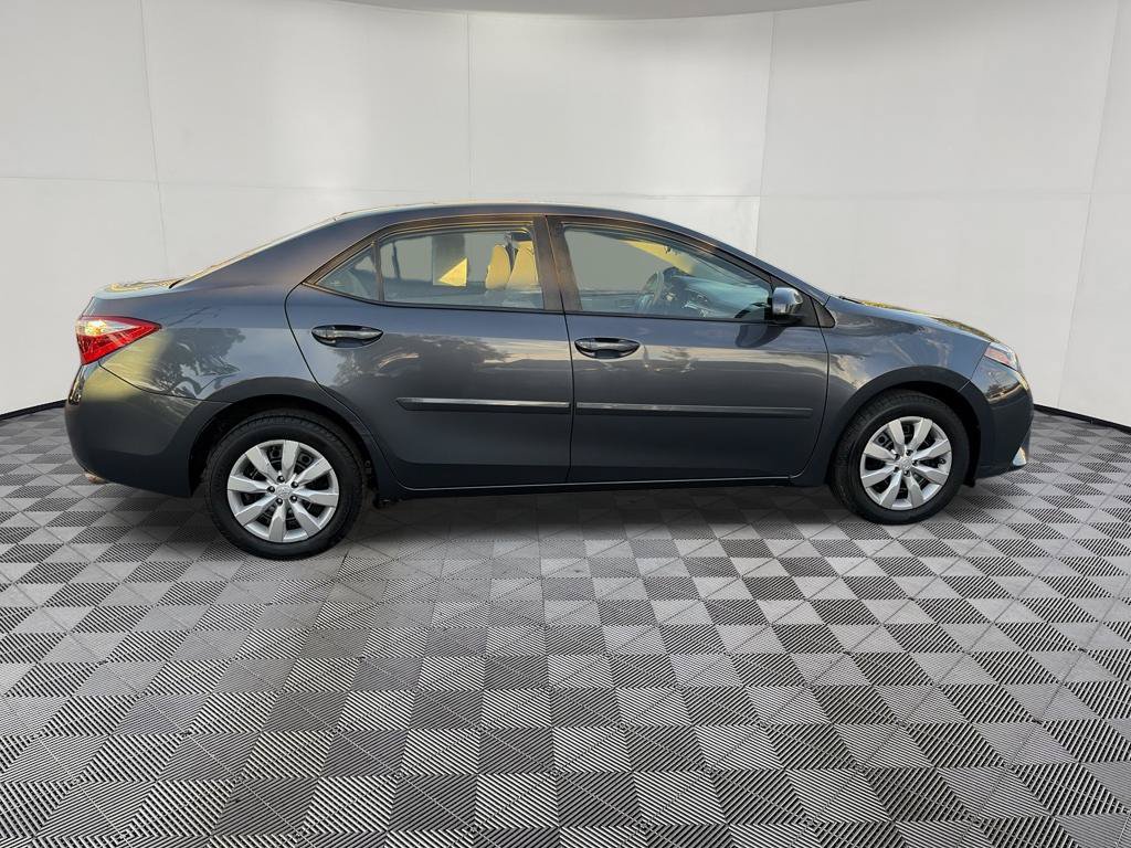 Used 2015 Toyota Corolla LE w/ Body Protection Package #1 FWD image 9