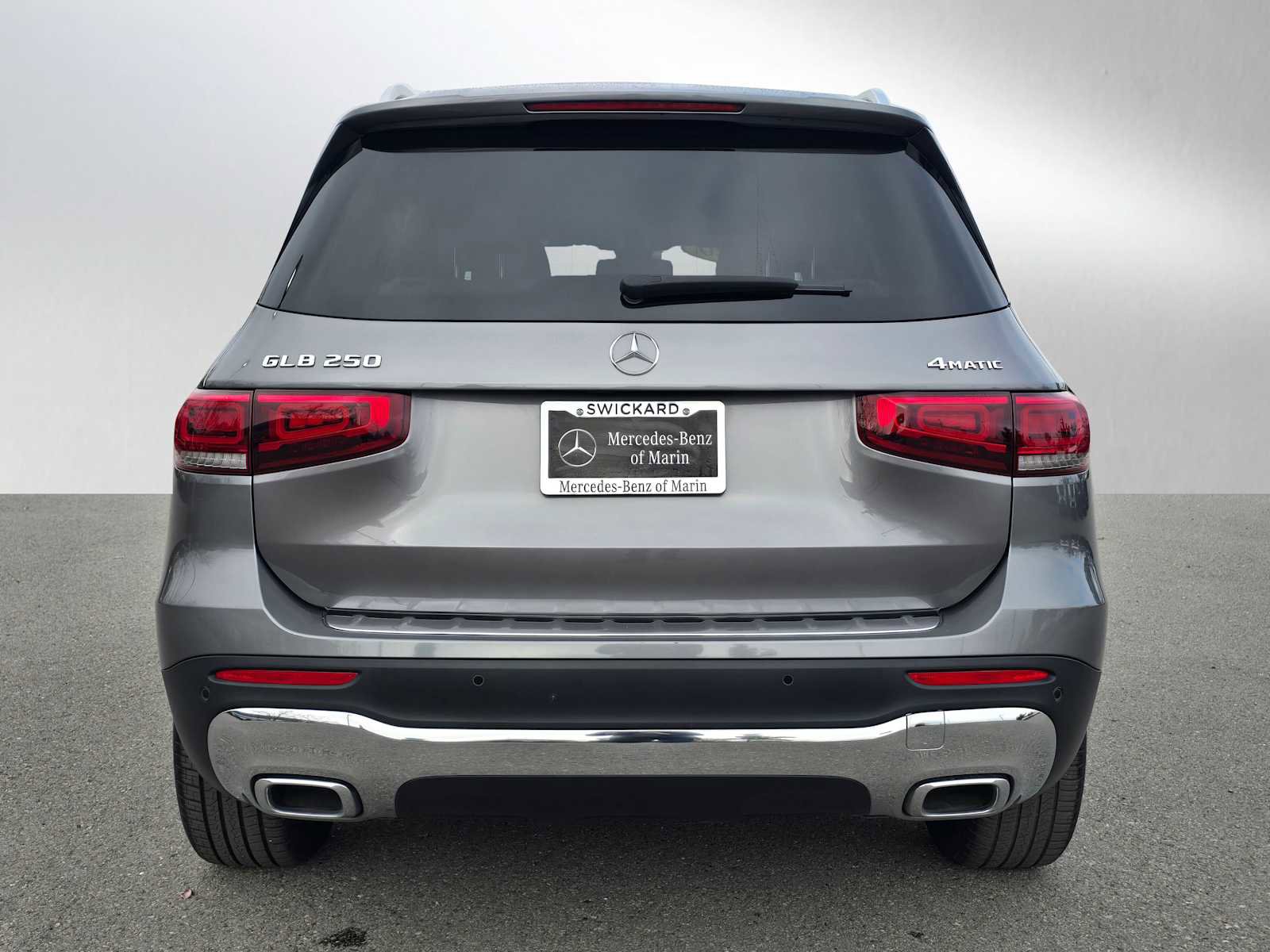 Used 2020 Mercedes-Benz GLB 250 4MATIC image 4