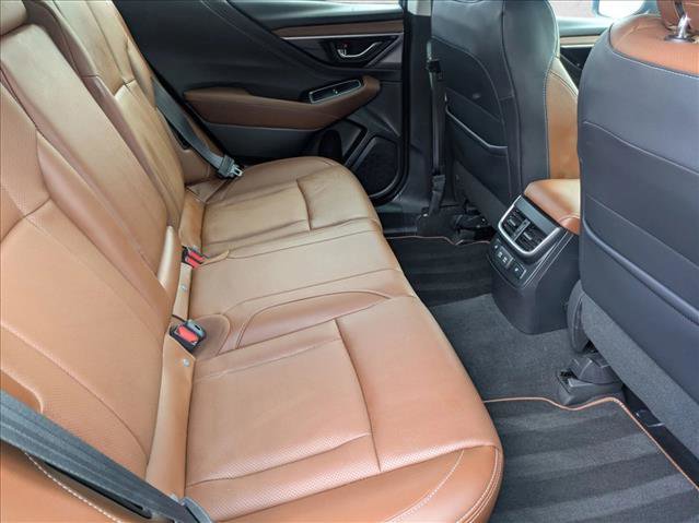 Used 2020 Subaru Outback Touring AWD/4WD image 18
