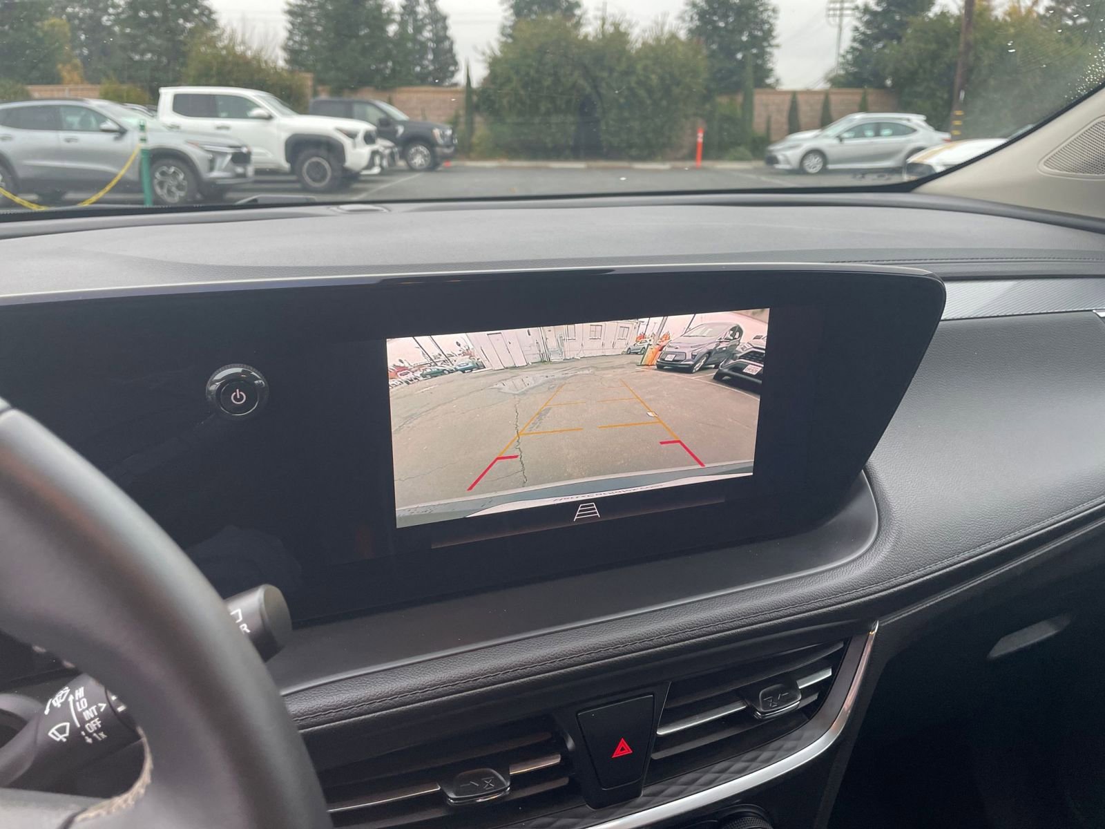 Used 2025 Buick Encore GX Preferred image 17