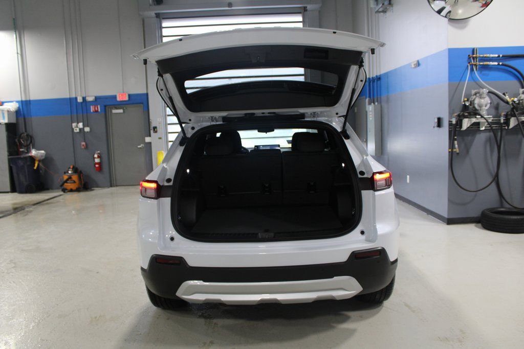 New 2026 Honda Prologue EX image 14