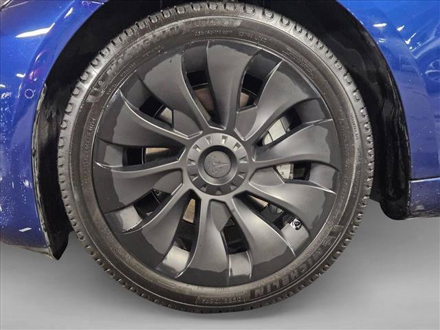 Used 2022 Tesla Model 3 Long Range AWD/4WD image 23