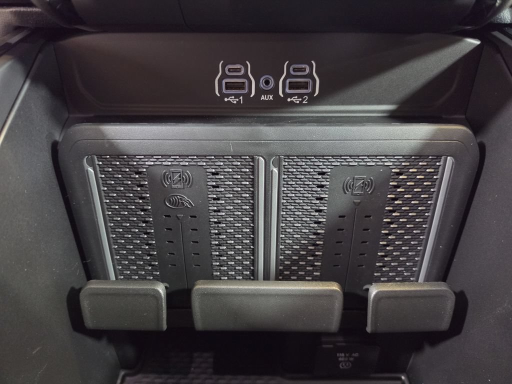 New 2027 RAM 1500 Laramie w/ Night Edition AWD/4WD image 34