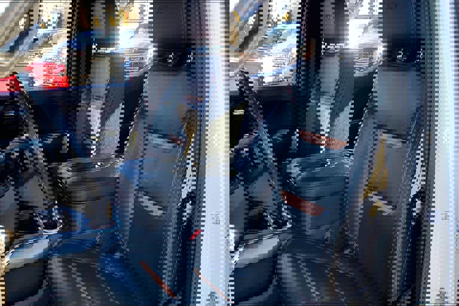 Used 2022 GMC Sierra 1500 AT4 w/ AT4 Premium Package image 7