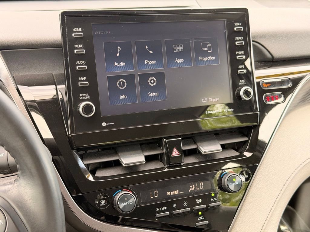 Used 2023 Toyota Camry XSE FWD image 27