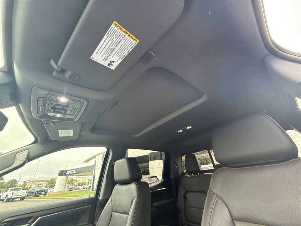 Used 2023 GMC Sierra 1500 SLT w/ SLT Convenience Package image 18