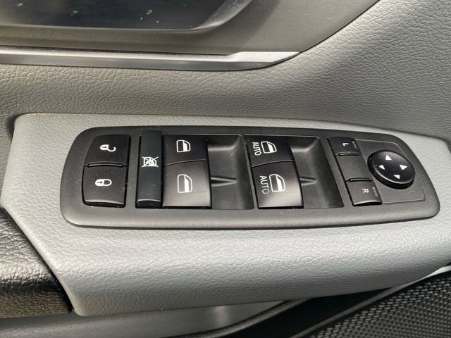 Used 2021 RAM 1500 Big Horn image 17