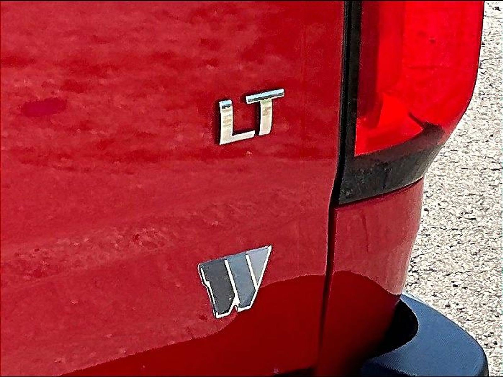 Used 2015 Chevrolet Colorado LT w/ Luxury Package RWD image 24