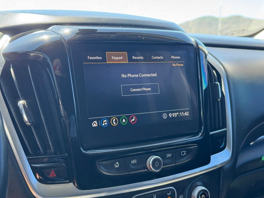 Used 2020 Chevrolet Traverse RS w/ LPO, Floor Liner Package FWD image 14