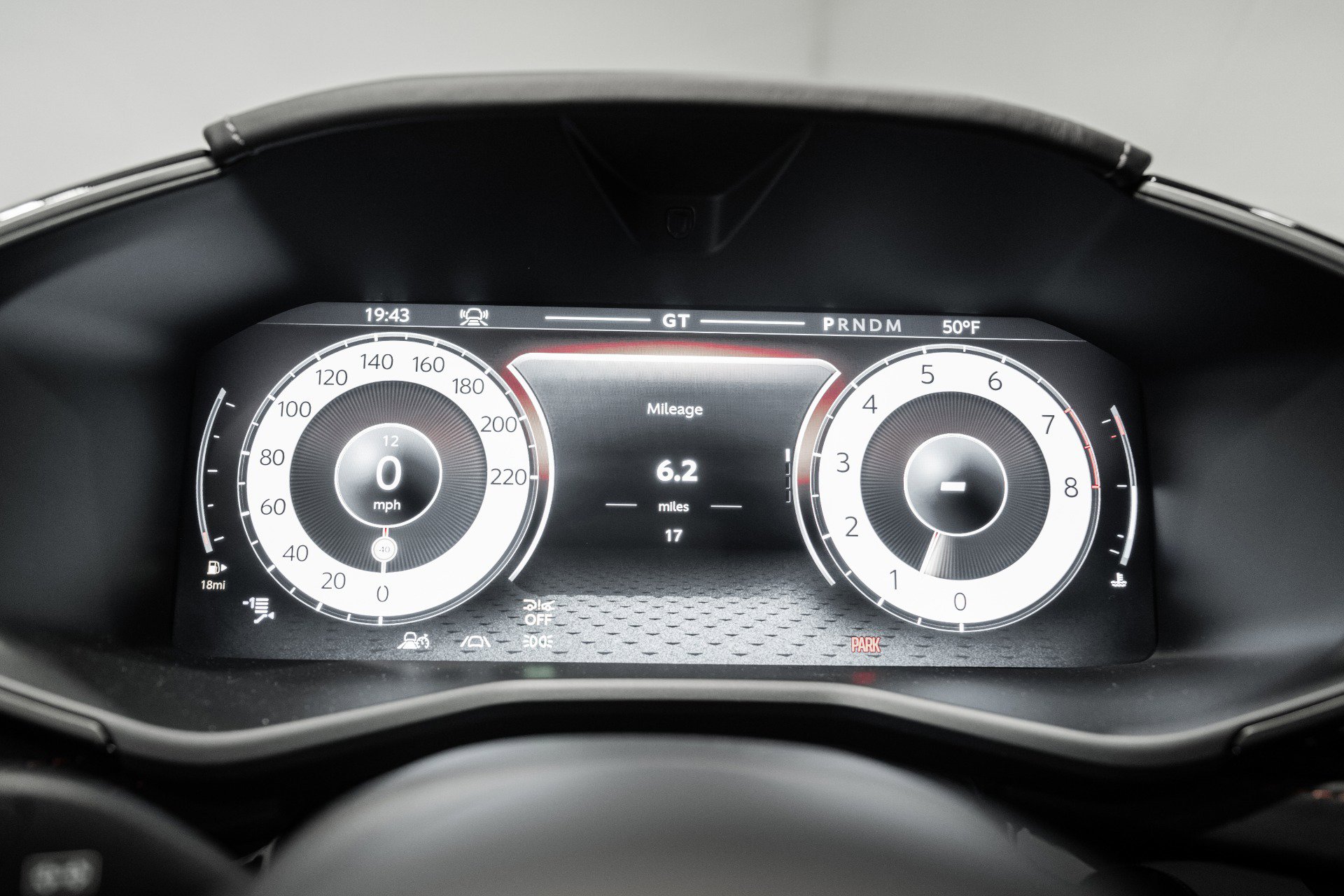 New 2026 Aston Martin DBX 707 image 5