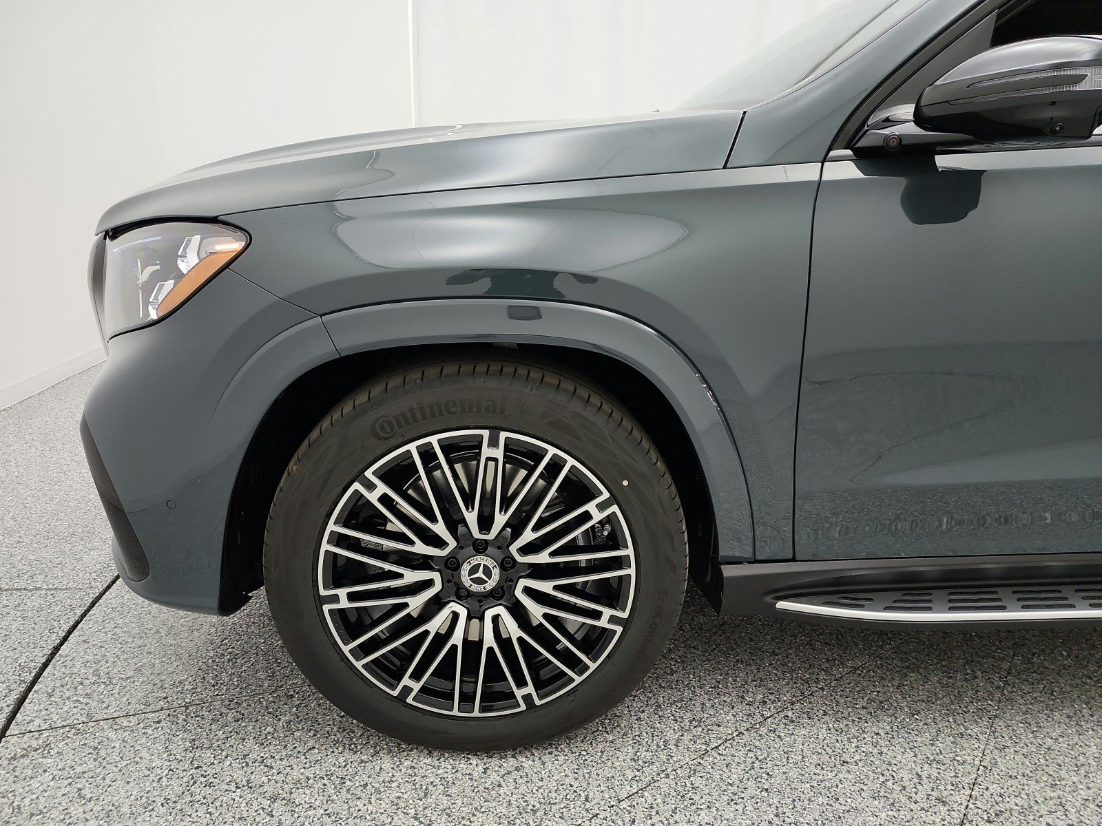 New 2027 Mercedes-Benz GLS 450 4MATIC image 13