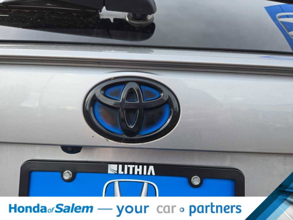 Used 2022 Toyota RAV4 XSE AWD/4WD image 8