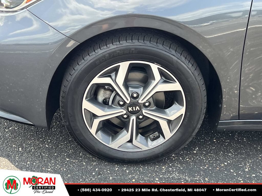 Used 2021 Kia Forte LXS FWD image 9