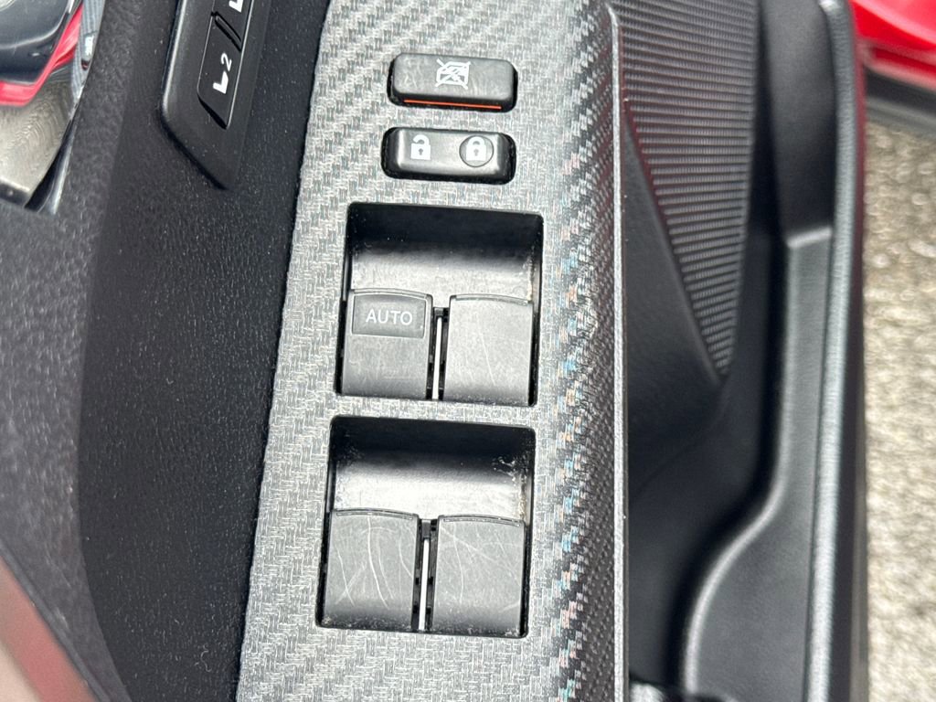 Used 2015 Toyota RAV4 Limited w/ Technology Package AWD/4WD image 26