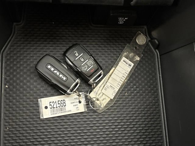 Used 2019 RAM 1500 Laramie AWD/4WD image 42