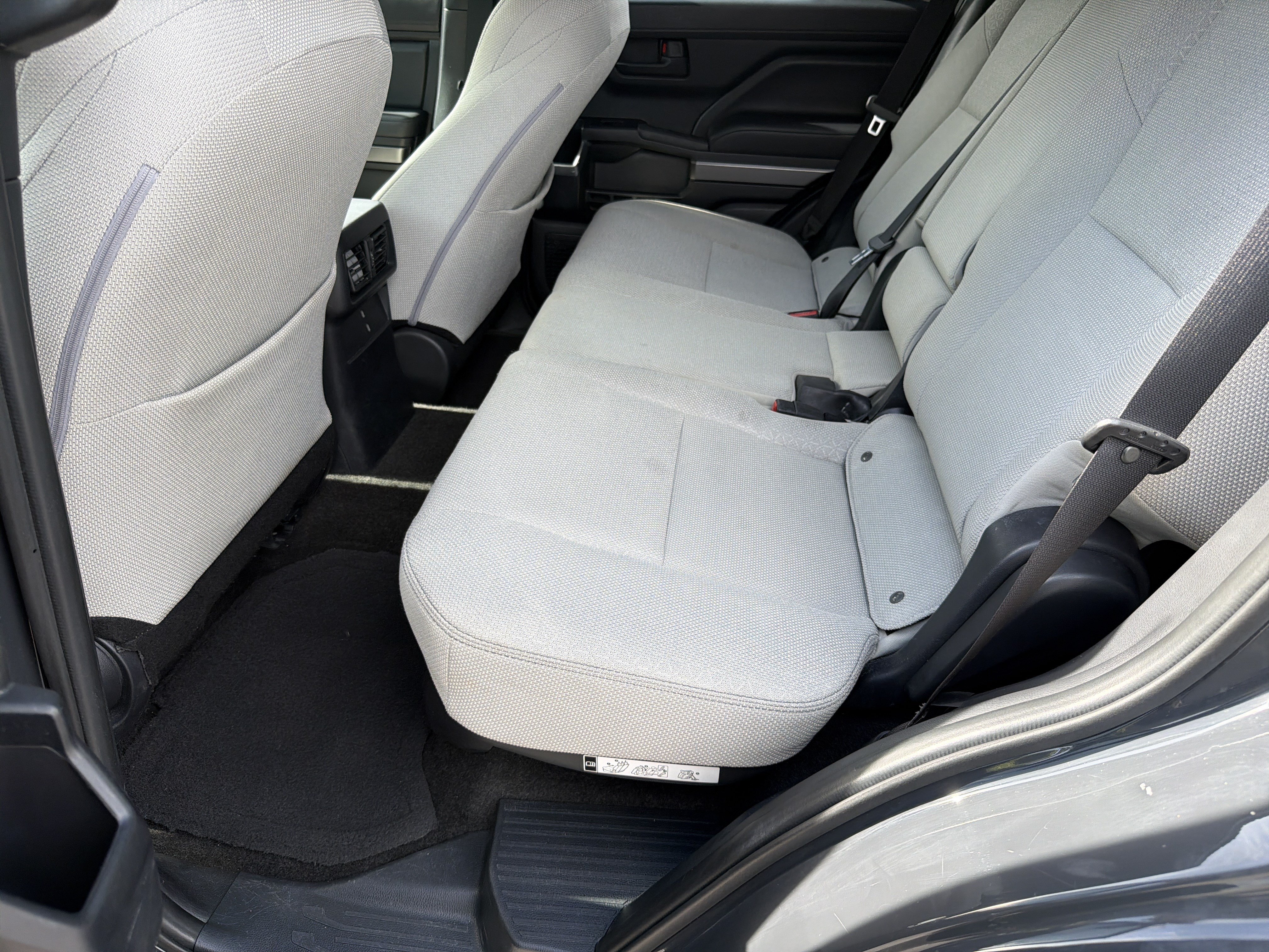 Certified 2025 Toyota 4Runner SR5 RWD image 30