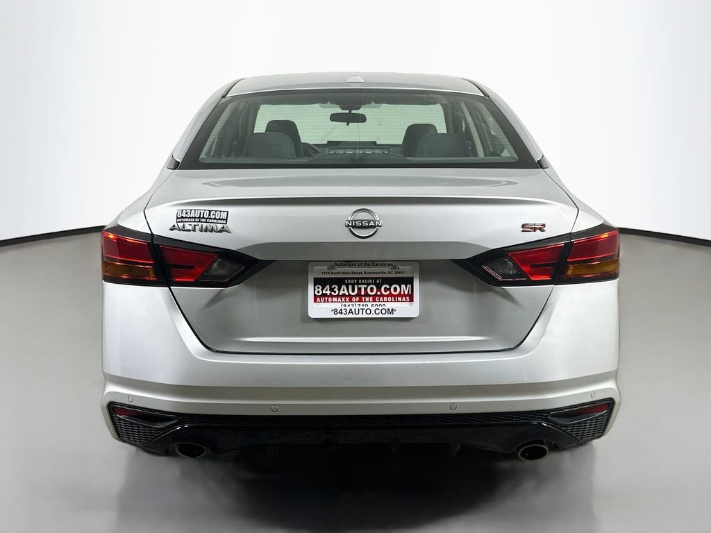 Used 2024 Nissan Altima 2.5 SR w/ SR Premium Package FWD image 6
