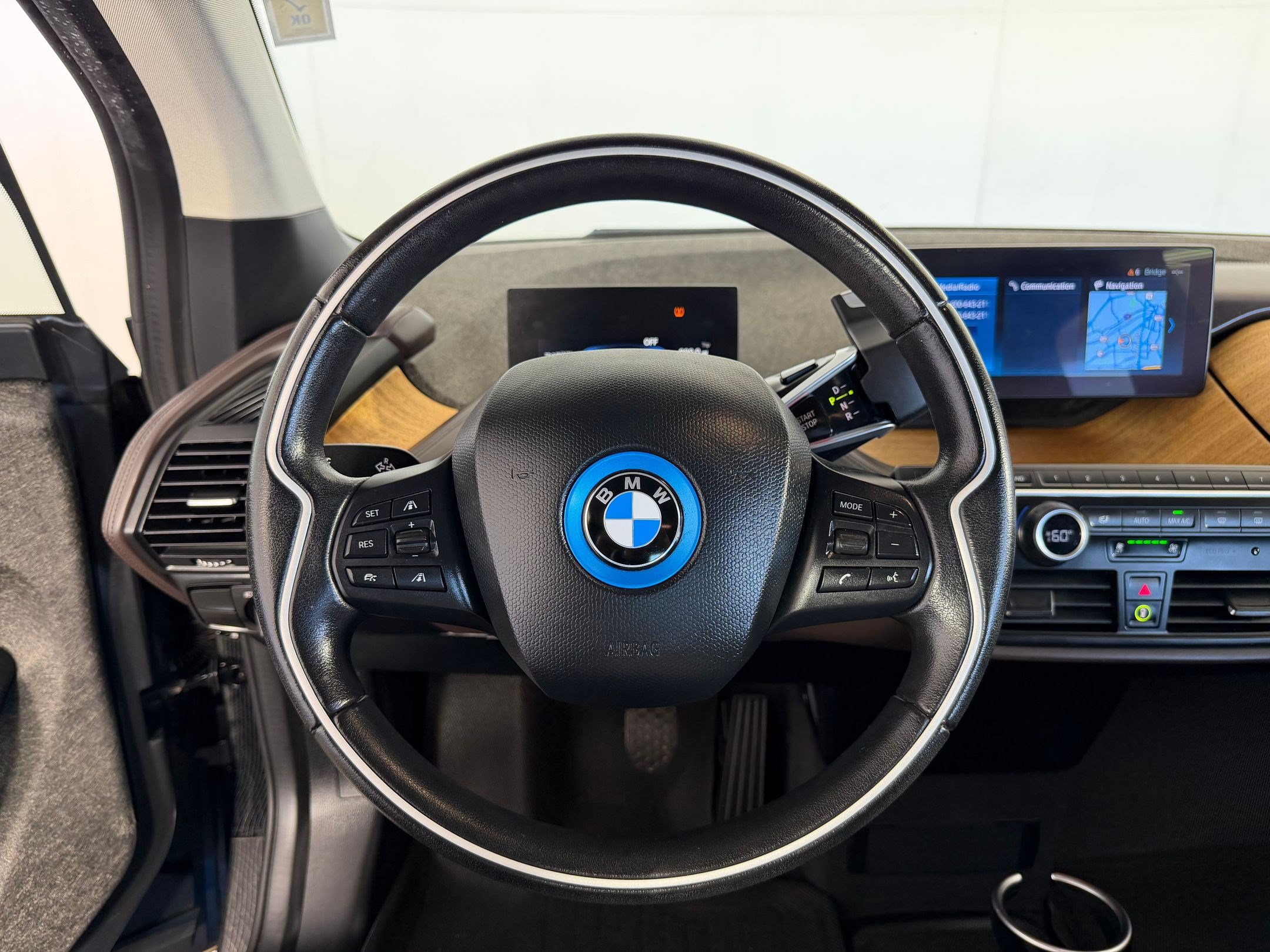 Used 2020 BMW i3 RWD image 11