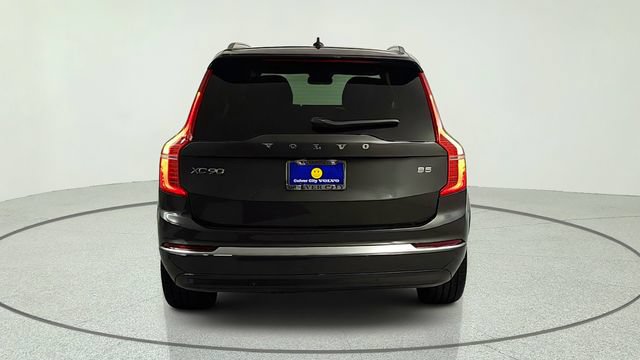 Certified 2023 Volvo XC90 B5 Plus w/ Protection Package Premier AWD/4WD image 6