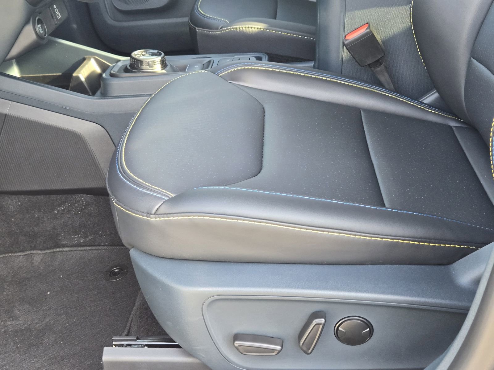 New 2025 Ford Maverick Lobo image 24