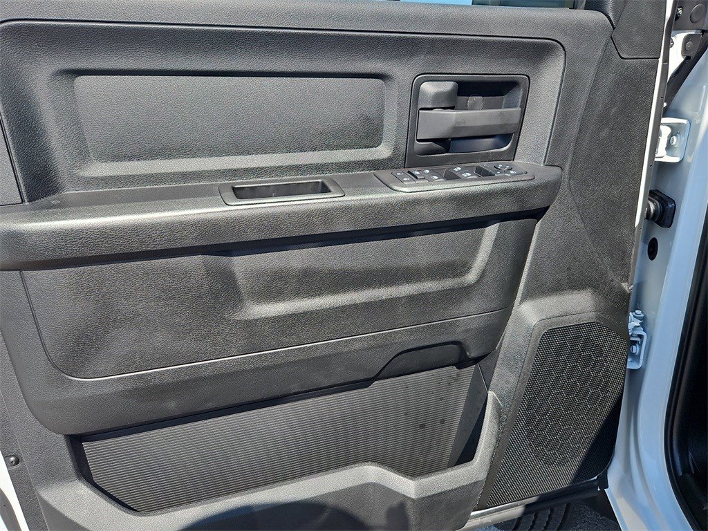 New 2026 RAM 5500 Tradesman w/ Chrome Appearance Group image 20