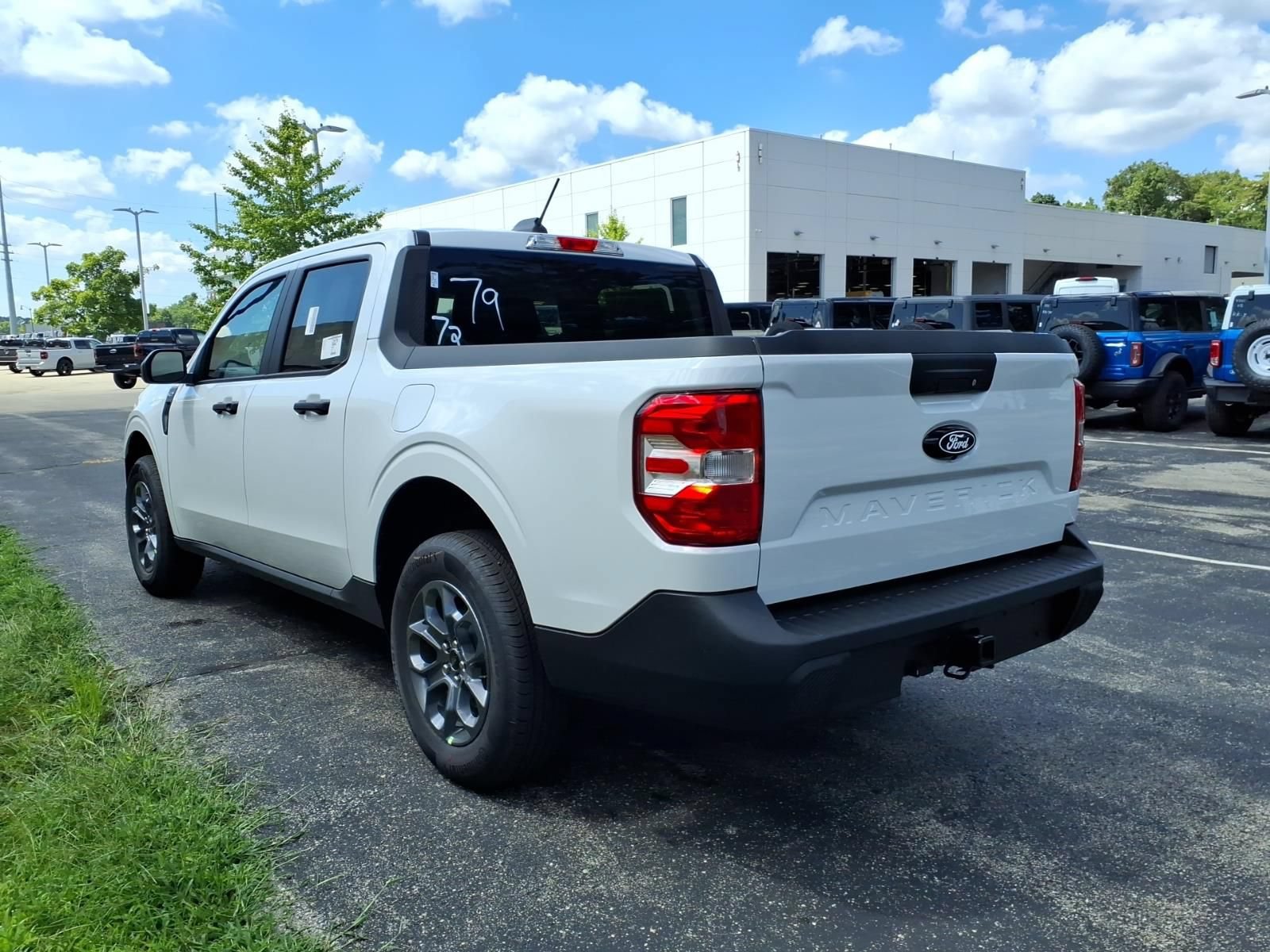 New 2026 Ford Maverick XLT w/ Equipment Group 301A AWD/4WD image 7