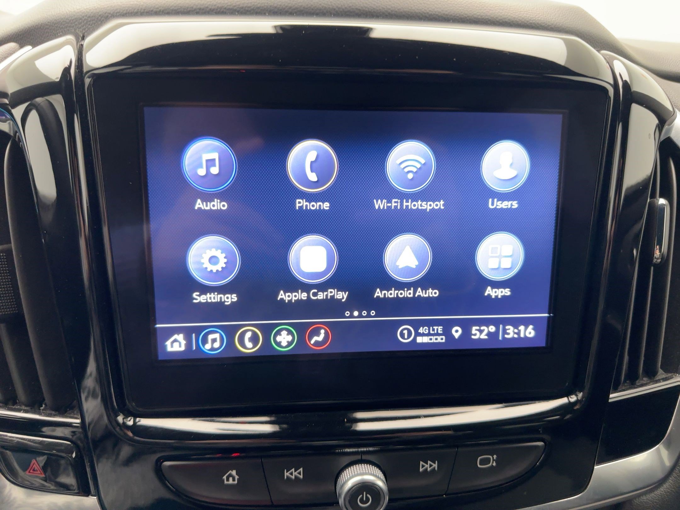 Certified 2022 Chevrolet Traverse LT w/ Midnight/Sport Edition image 22