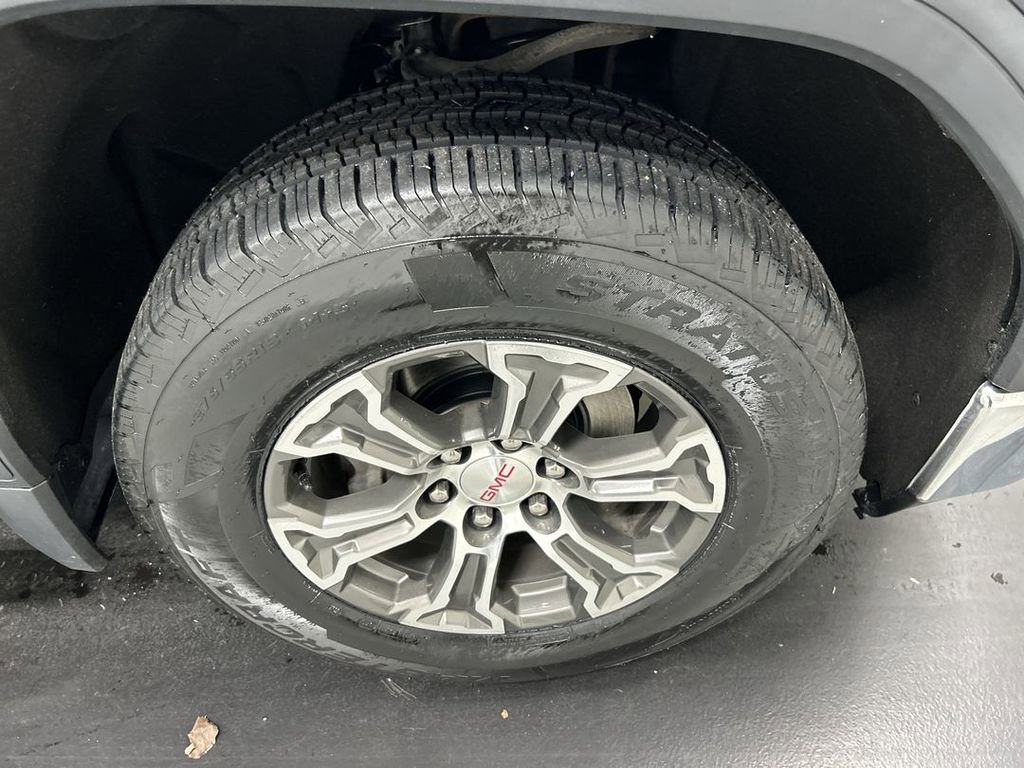 Used 2020 GMC Sierra 1500 SLE w/ X31 Off-Road Package AWD/4WD image 8