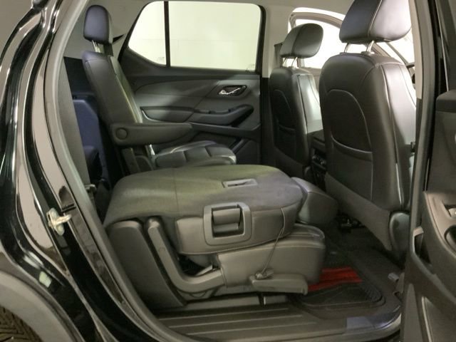 Used 2020 Chevrolet Traverse RS FWD image 32