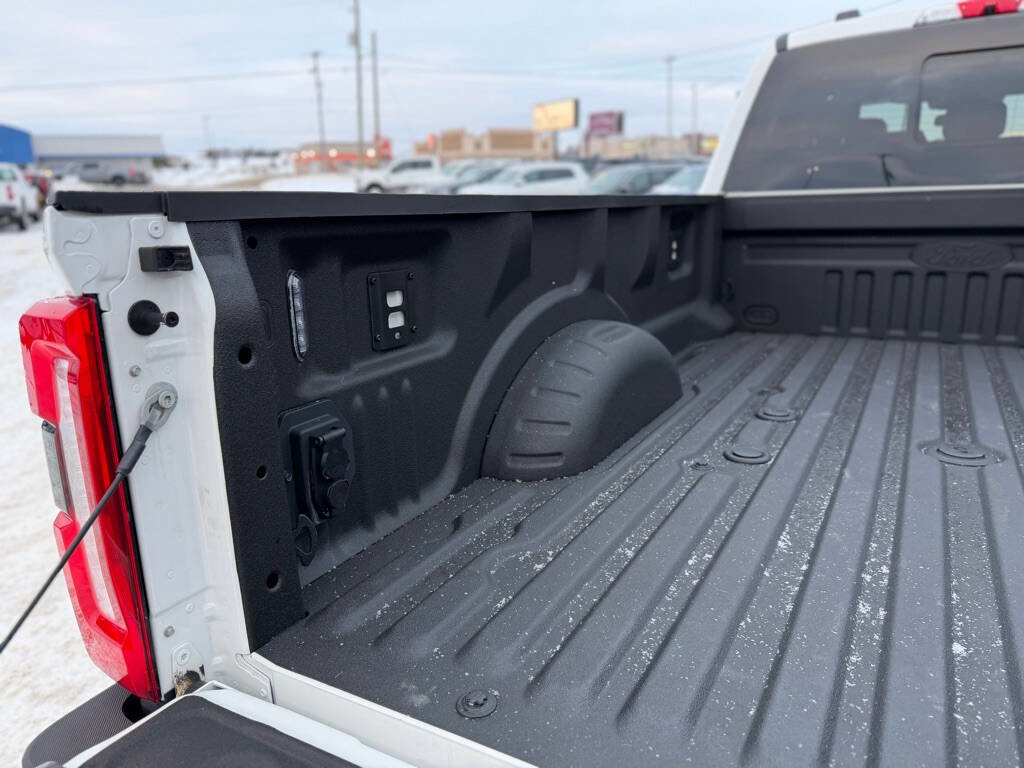 Used 2025 Ford F450 King Ranch image 42