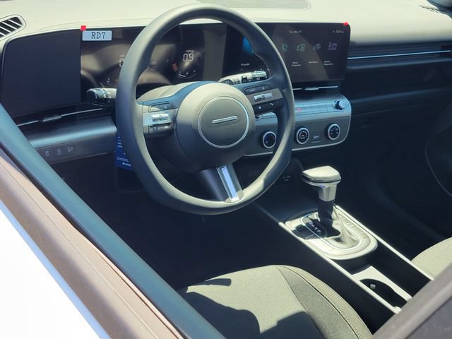 New 2026 Hyundai Kona SE FWD image 5