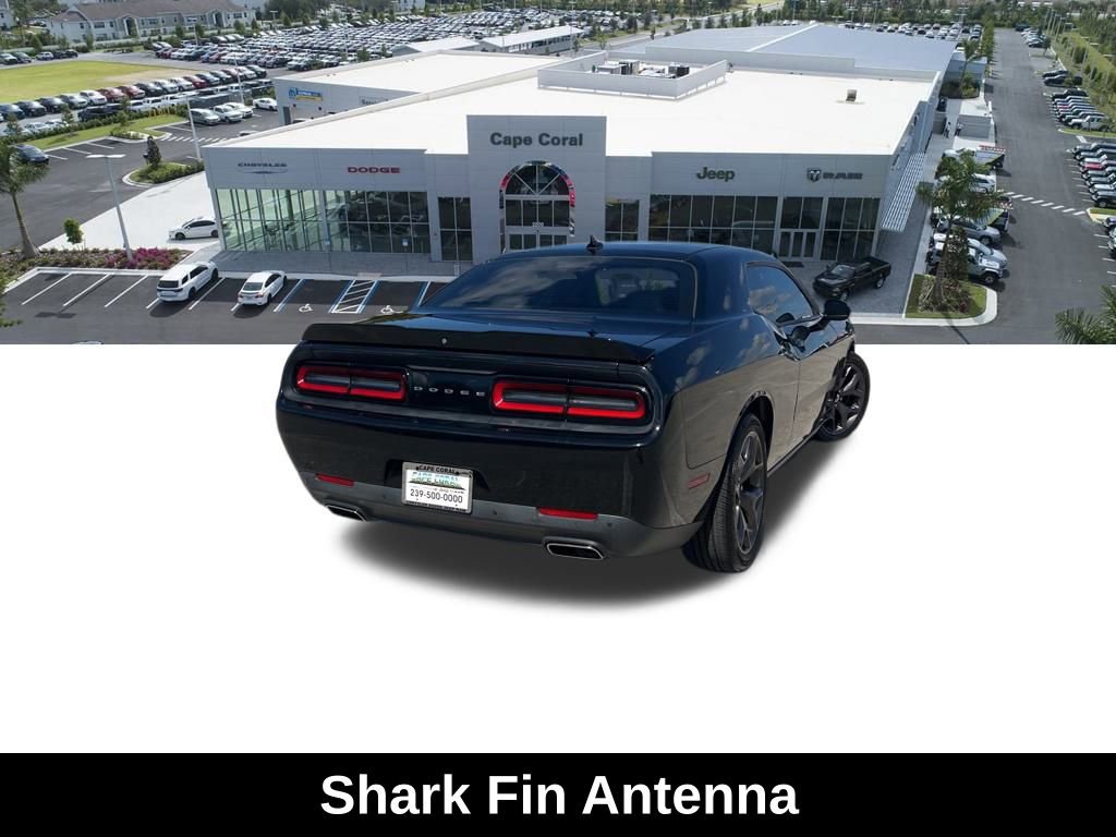 Certified 2018 Dodge Challenger SXT Plus image 6