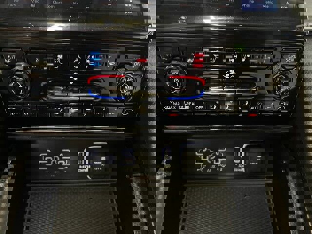 Used 2023 Jeep Grand Cherokee 4WD 4xe w/ Luxury Tech Group II image 32